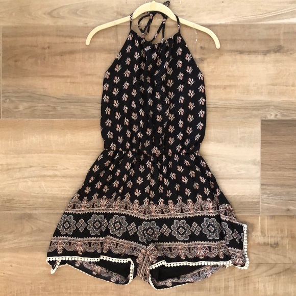 Charlotte Russe Dresses & Skirts - Black Patterned Romper | Charlotte Russe